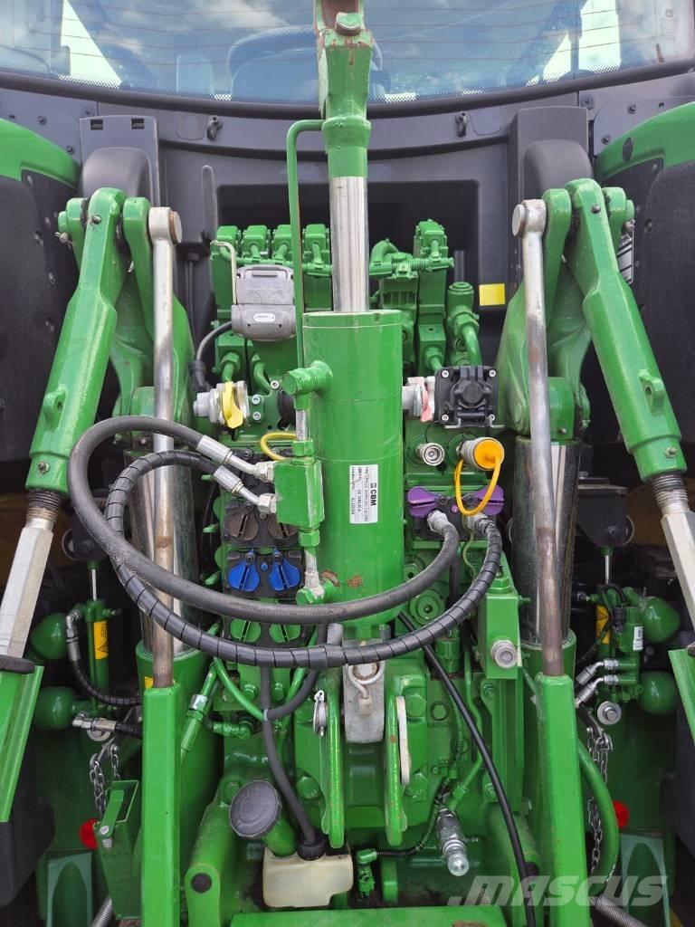 John Deere 6250 R Tractors