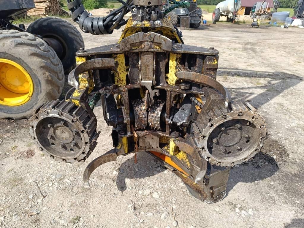 John Deere 1270 D Harvesters