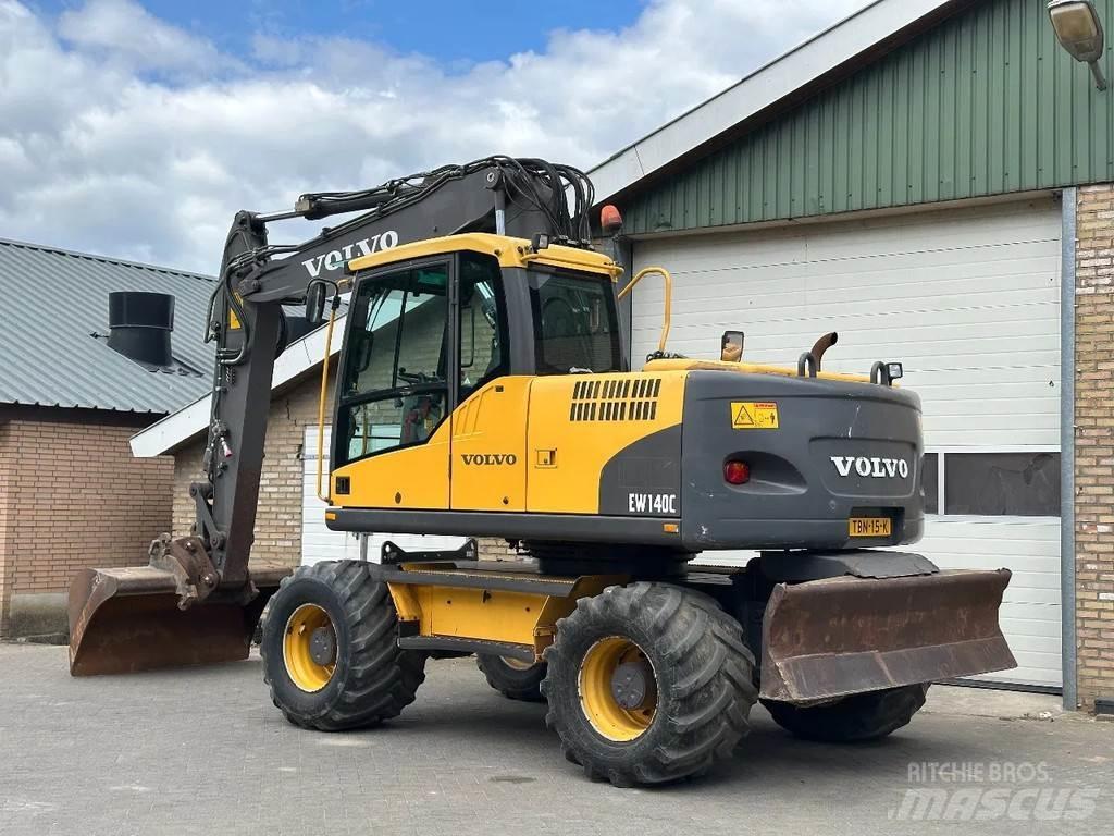 Volvo EW140C Wheeled Excavators