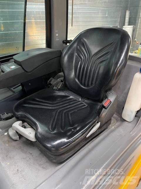 Jungheinrich EFG 216 Electric Forklifts