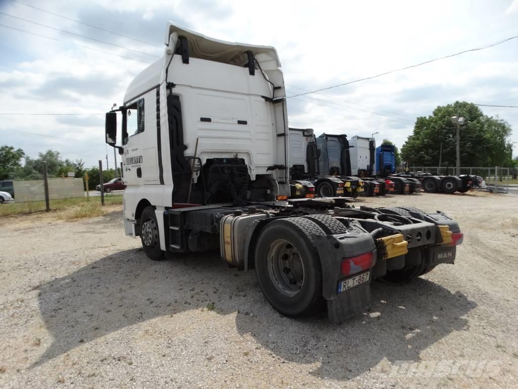 MAN 18.460 Conventional Trucks / Tractor Trucks
