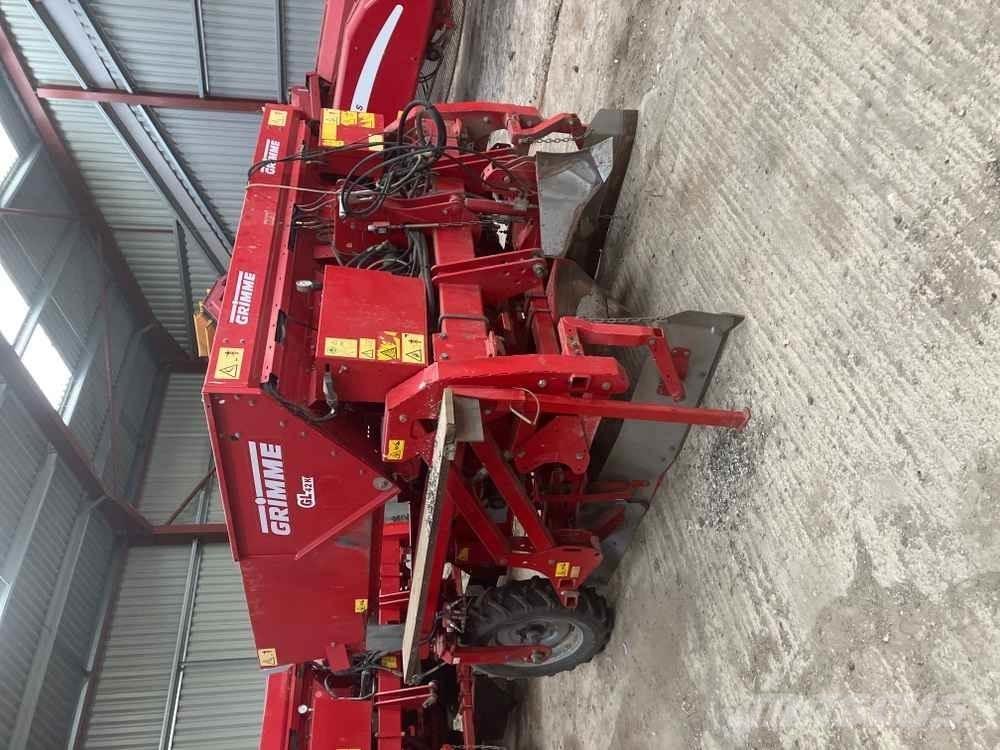 Grimme GB 215 Potato Planters