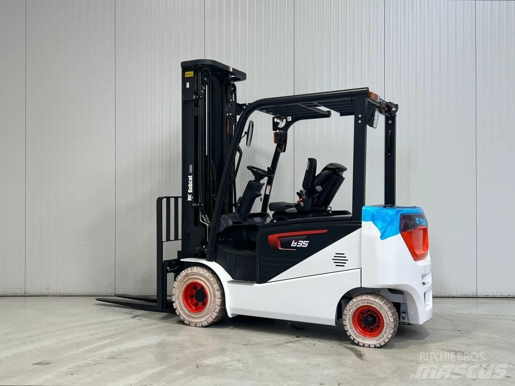 Bobcat B35NS Electric Forklifts