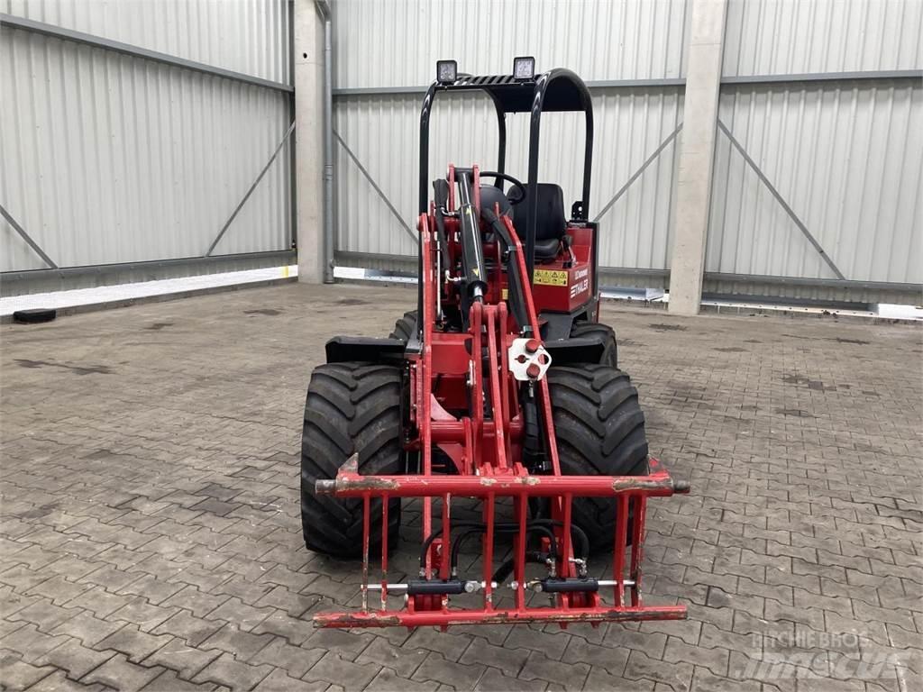 Thaler 2438H Mini Loader