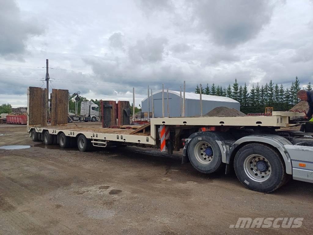 M&V NPSL 42 Lowboy Trailers