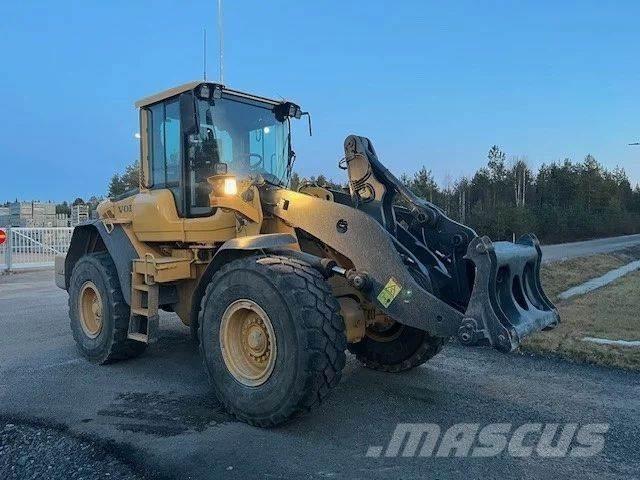 Volvo L90F Wheel Loaders