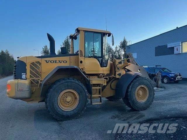 Volvo L90F Wheel Loaders