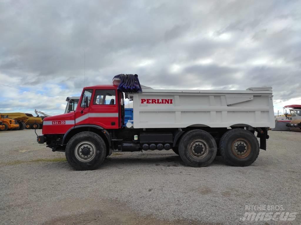 Perlini 131.33D2/C1 Other Trucks