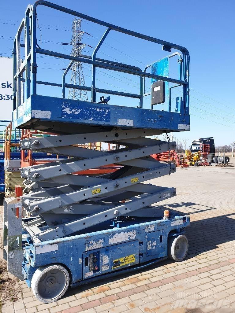 Genie GS 2646 Scissor Lifts