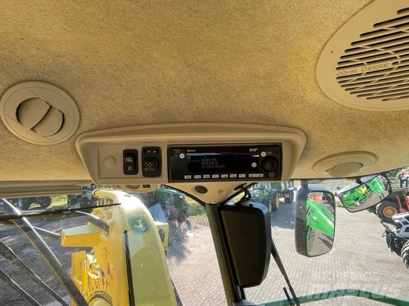 John Deere 8500 Forage Harvester