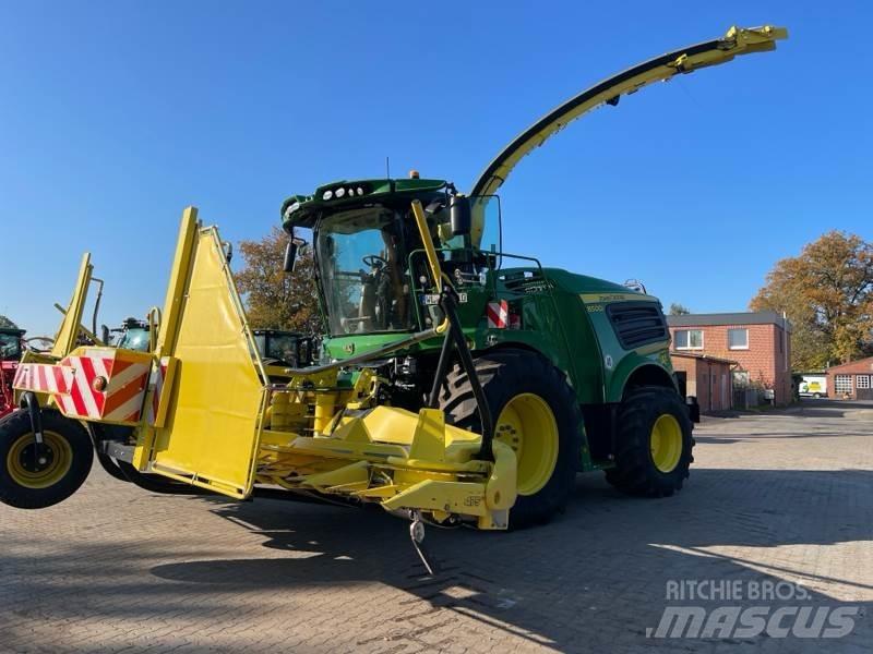 John Deere 8500 Forage Harvester