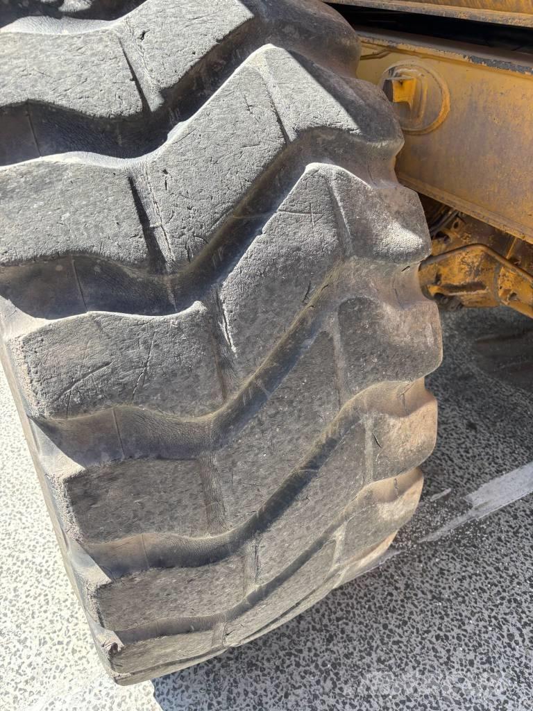 Bell B 30 E Articulated Dump Trucks (ADTs)