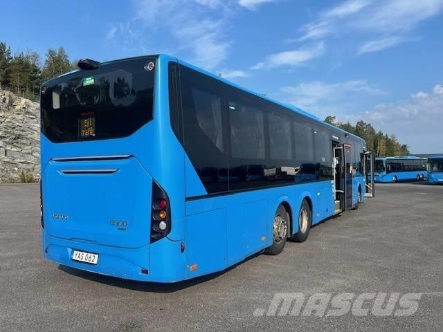 Volvo 8900 B8RLE 6x2 Intercity Bus