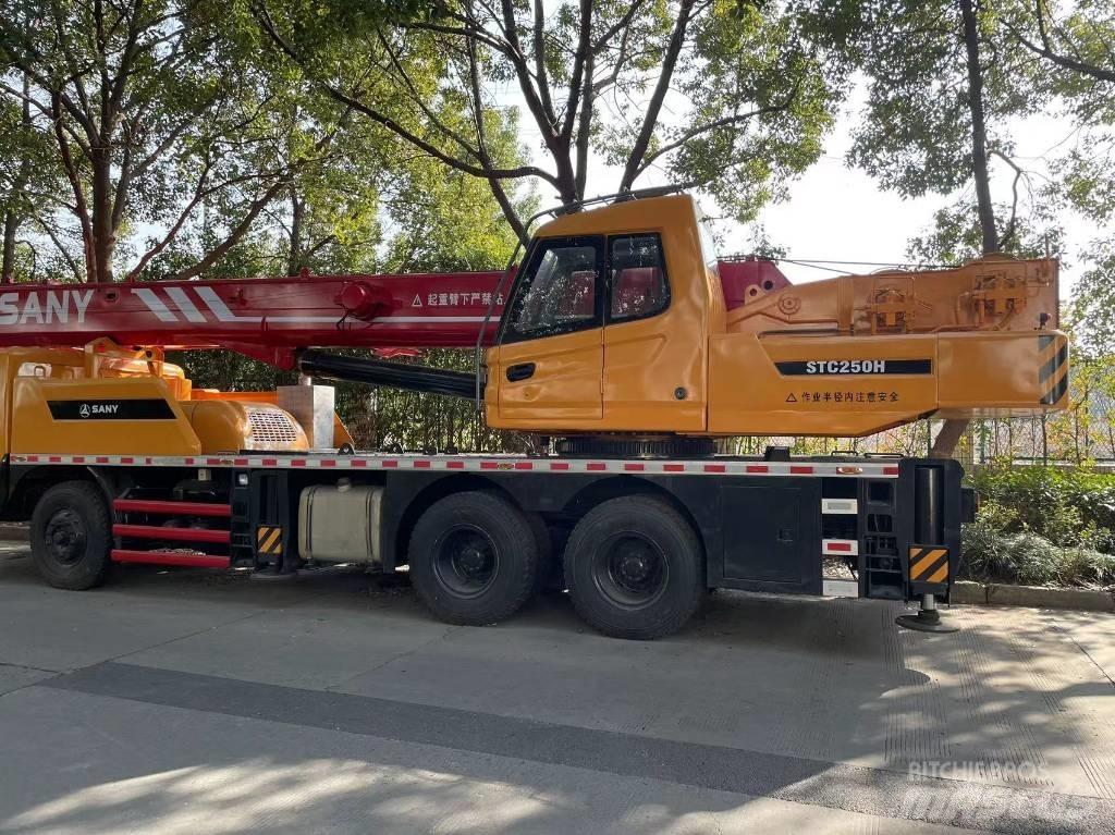 Sany 25 Ton Mobile and all terrain cranes