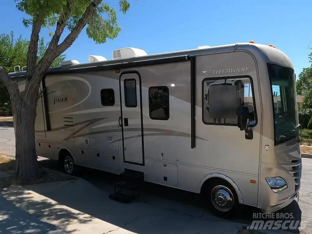 Fleetwood Storm 32V Other