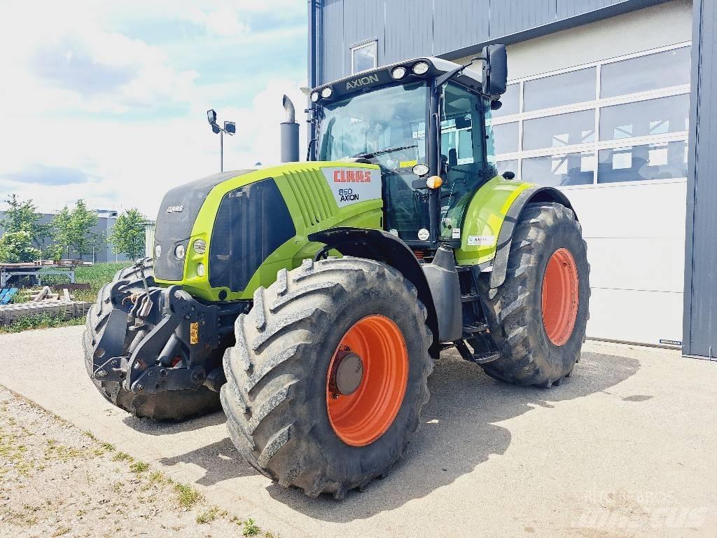 CLAAS Axion 850 Tractors