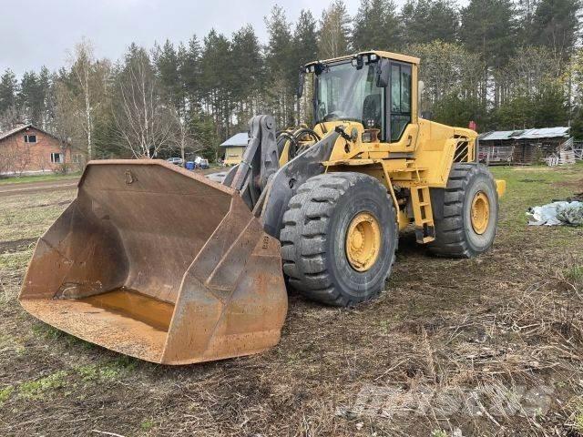 Volvo L220F Wheel Loaders