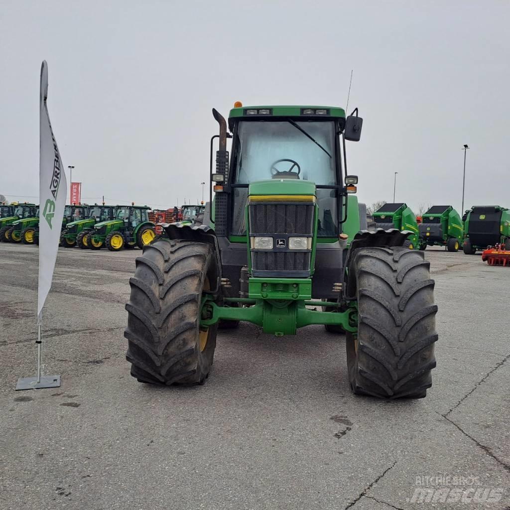 John Deere 7700 Tractors