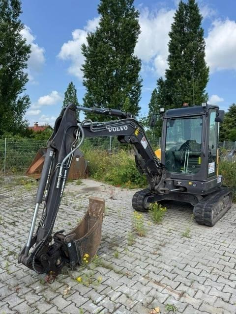 Volvo ECR35D Mini Excavators <7t (Mini Diggers)