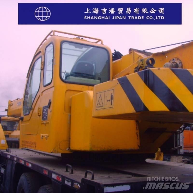 XCMG QY 25 Mobile and all terrain cranes