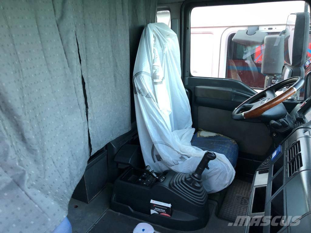 MAN TGA 18.480 Conventional Trucks / Tractor Trucks