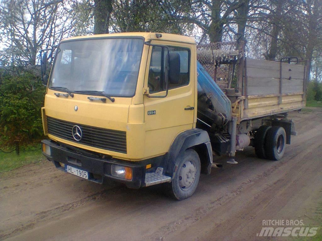 Mercedes-Benz 814 Dump Trucks