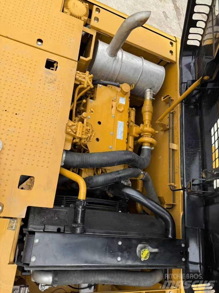 CAT 320 D Crawler Excavators