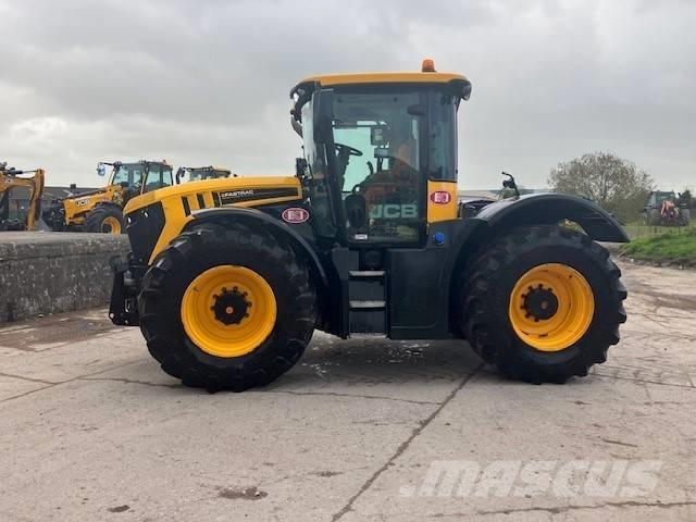JCB (21007788) FT 4220 Tractors