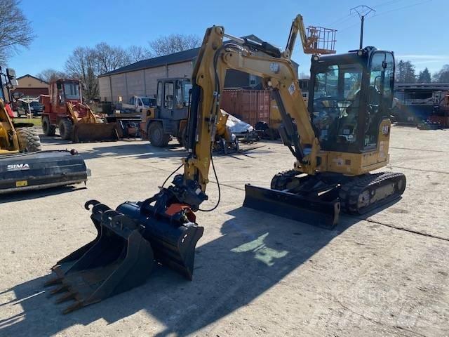 CAT 303 CR Mini Excavators <7t (Mini Diggers)