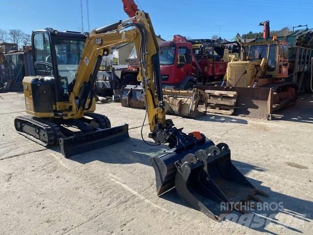 CAT 303 CR Mini Excavators <7t (Mini Diggers)