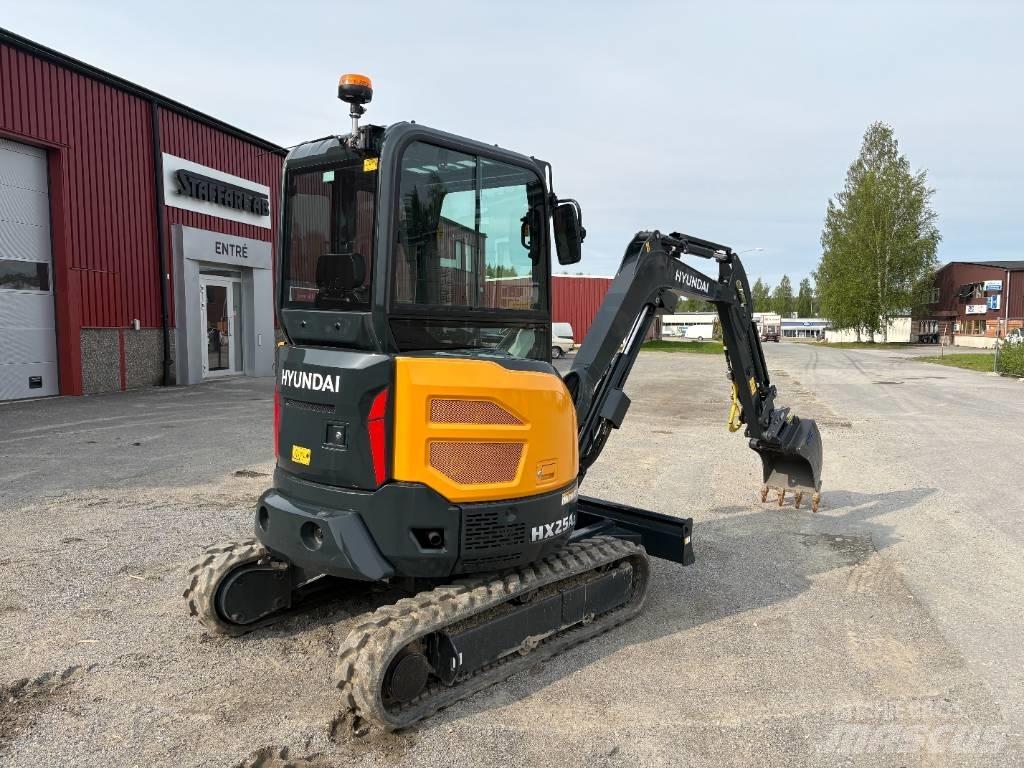 Hyundai HX 25 AZ Mini Excavators <7t (Mini Diggers)
