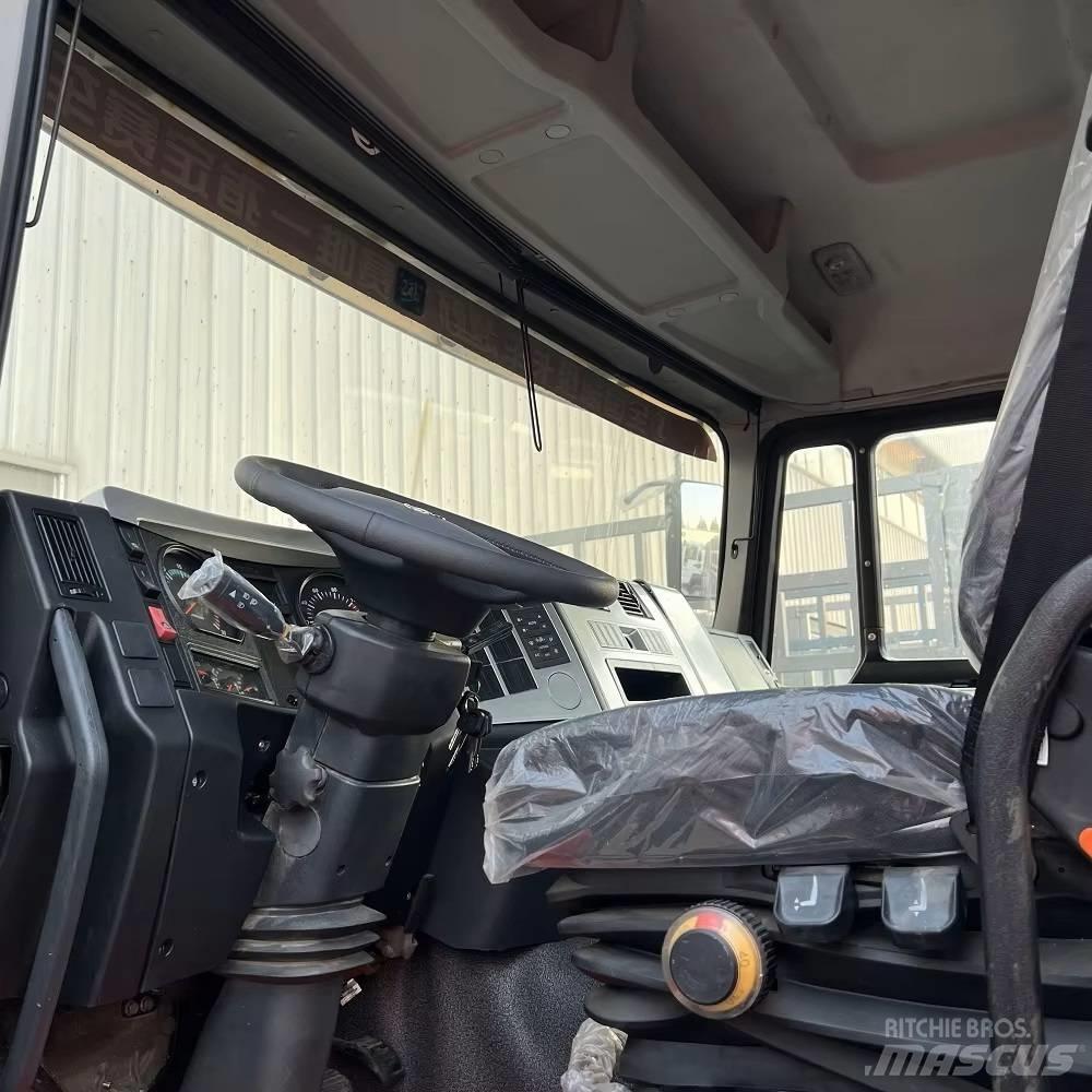 Shacman F 3000 Conventional Trucks / Tractor Trucks
