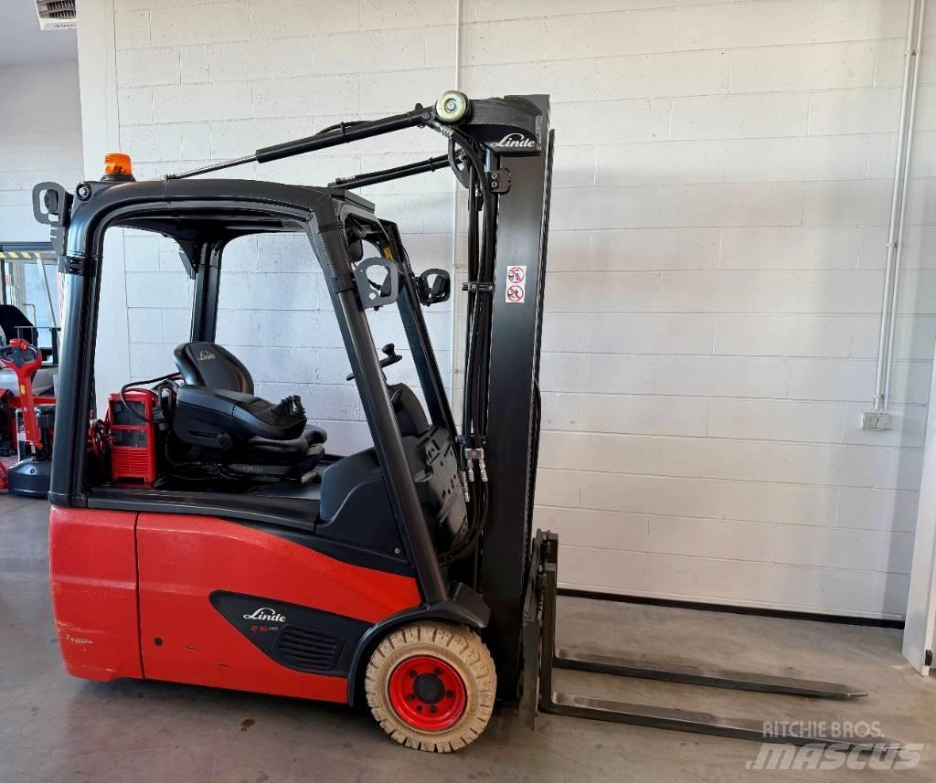 Linde E16/386-02 Electric Forklifts