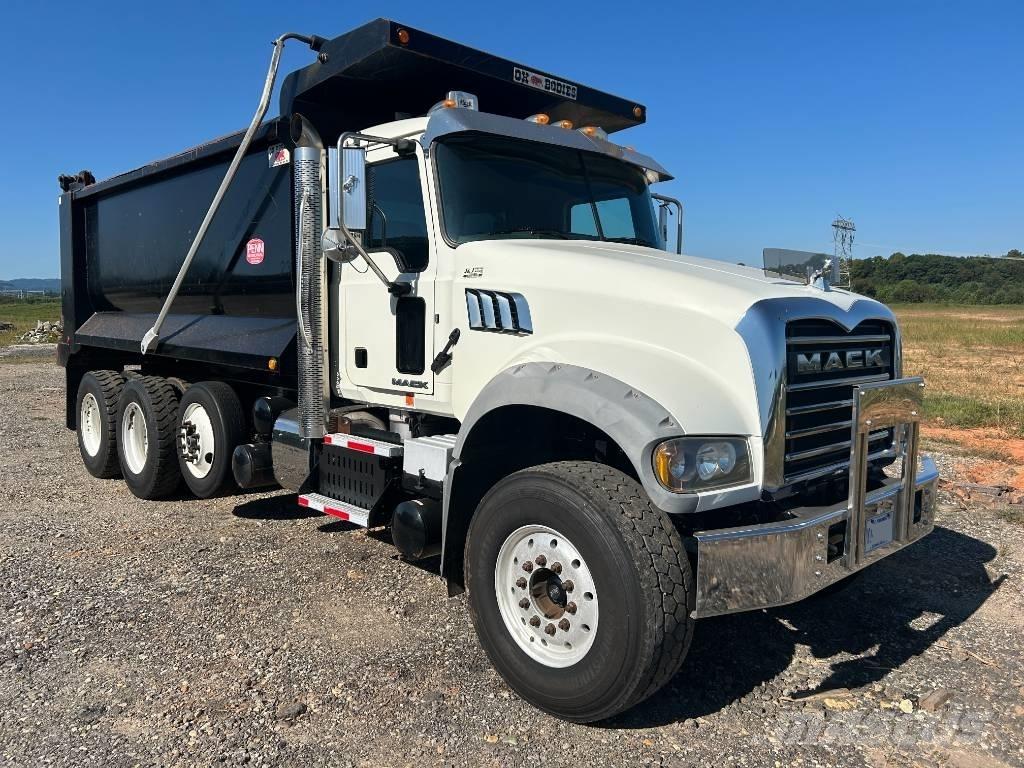 Mack Granite GU 713 Dump Trucks