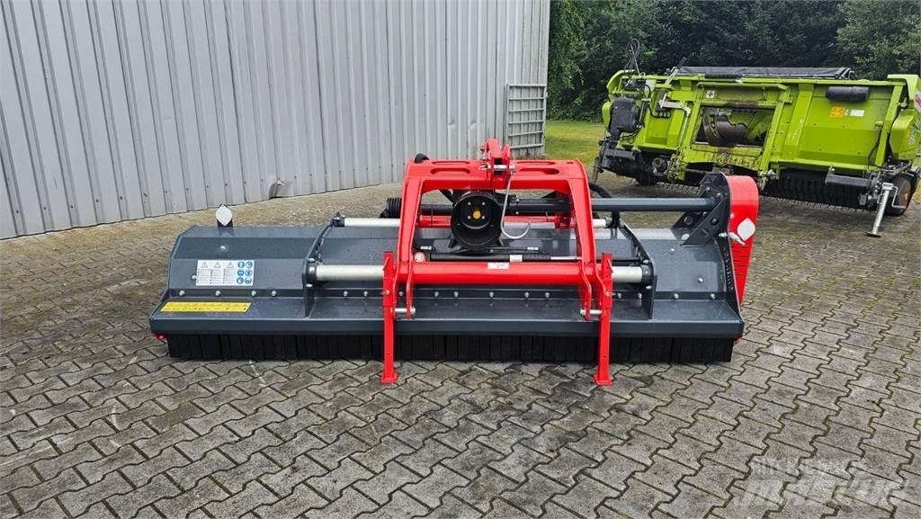 Saphir Mamut 280 Other Forage Equipment