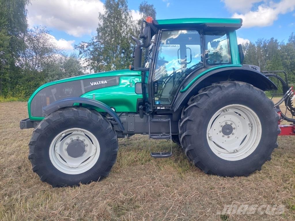 Valtra T 171 H Tractors