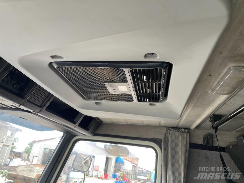 Scania 143 H Conventional Trucks / Tractor Trucks