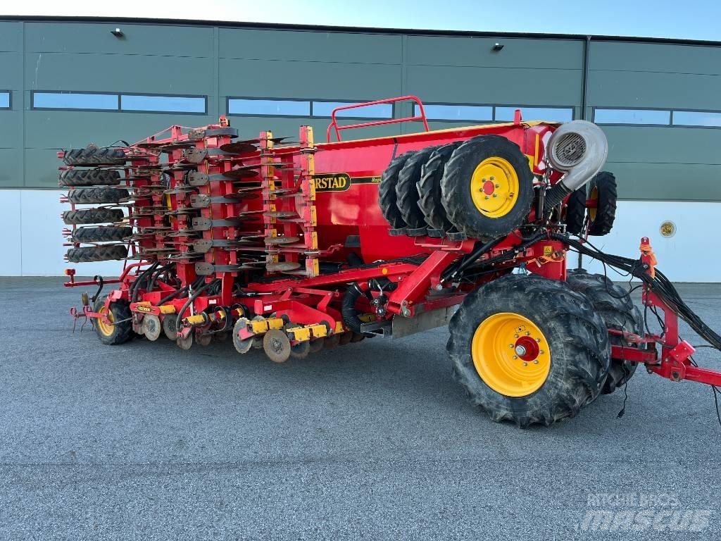 Väderstad RDA600 C Farm Drills