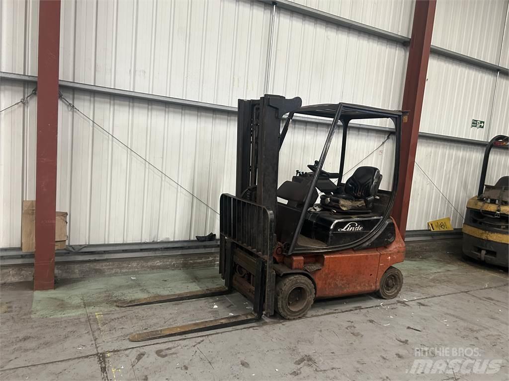 Linde E18P-02 Electric Forklifts