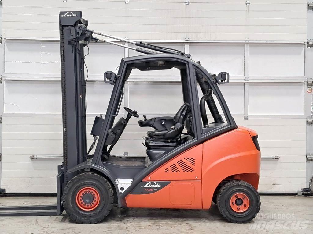 Linde H30D-02 Diesel Forklifts