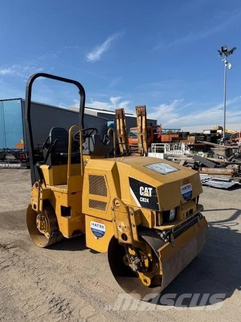 CAT CB 24 Twin drum rollers
