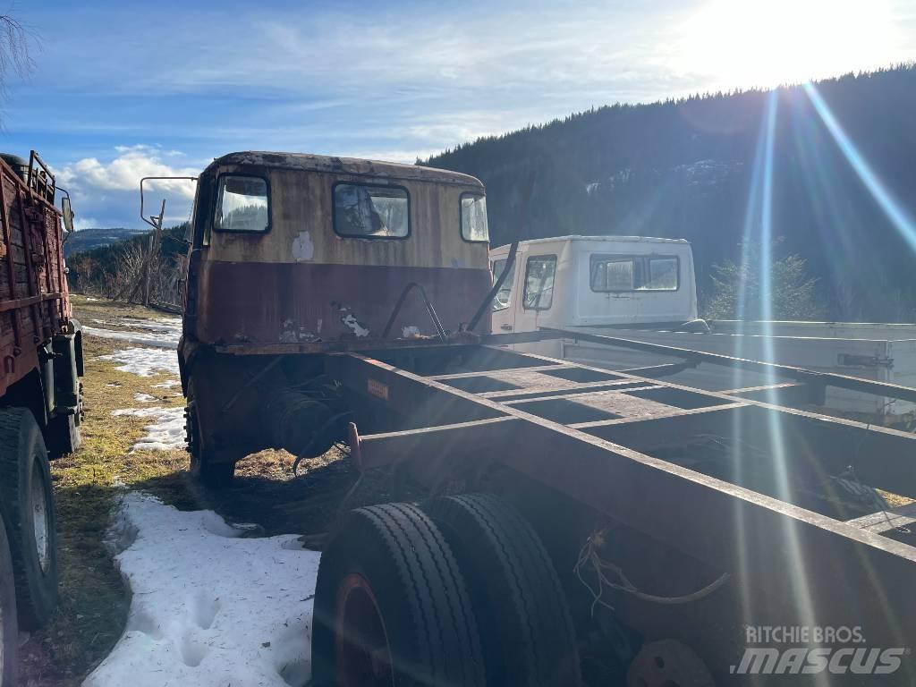 Scania LBS 76 Dump Trucks