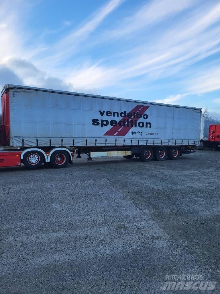 Krone SDP 27 Curtain  trailers