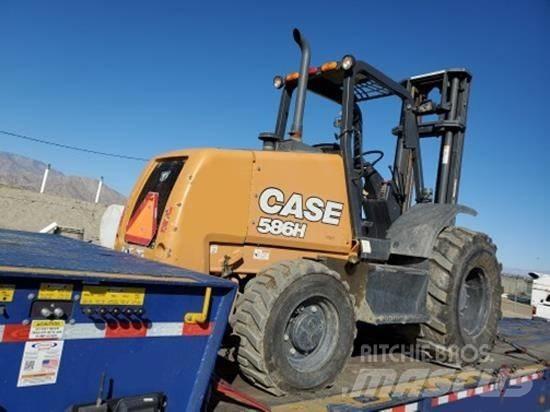CASE 586H Rough Terrain Trucks