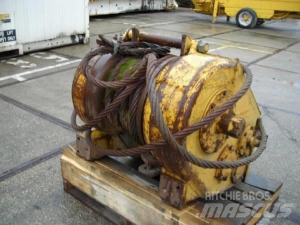 Komatsu D65E WINCH Other
