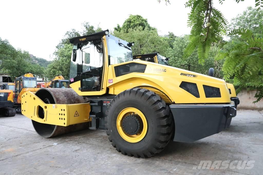 Bomag BW 226 BVC-5 Twin drum rollers