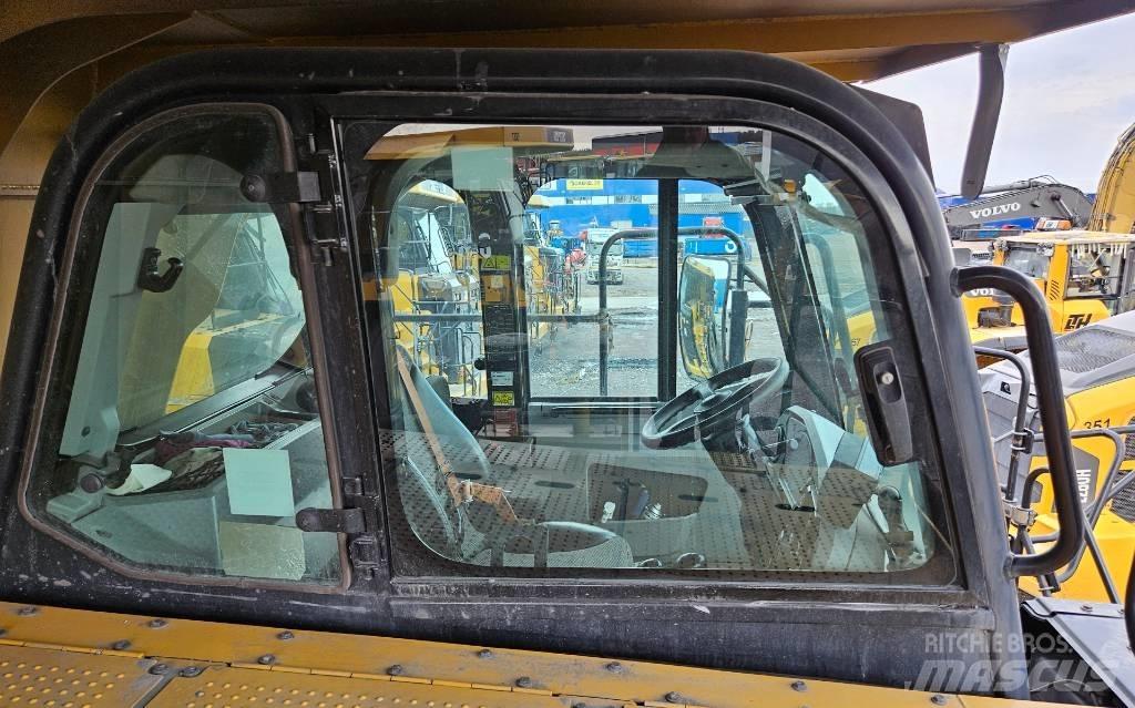 CAT 775 G Articulated Dump Trucks (ADTs)