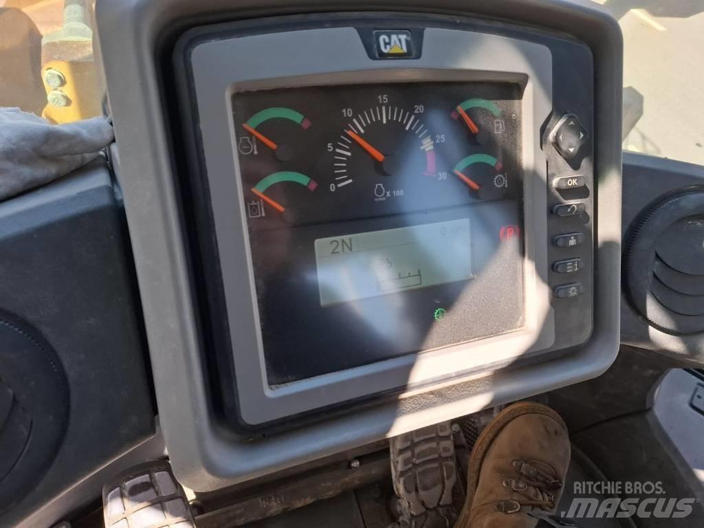CAT 966K Wheel Loaders