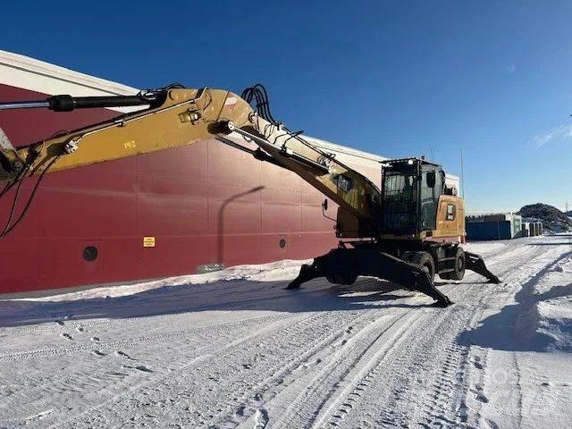 CAT MH 3022 Waste / Industry Handlers