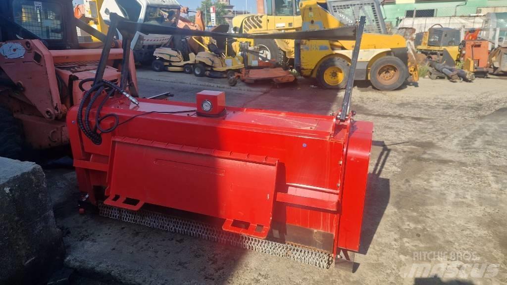 CAT ASV RC100 Skid Steer Loaders